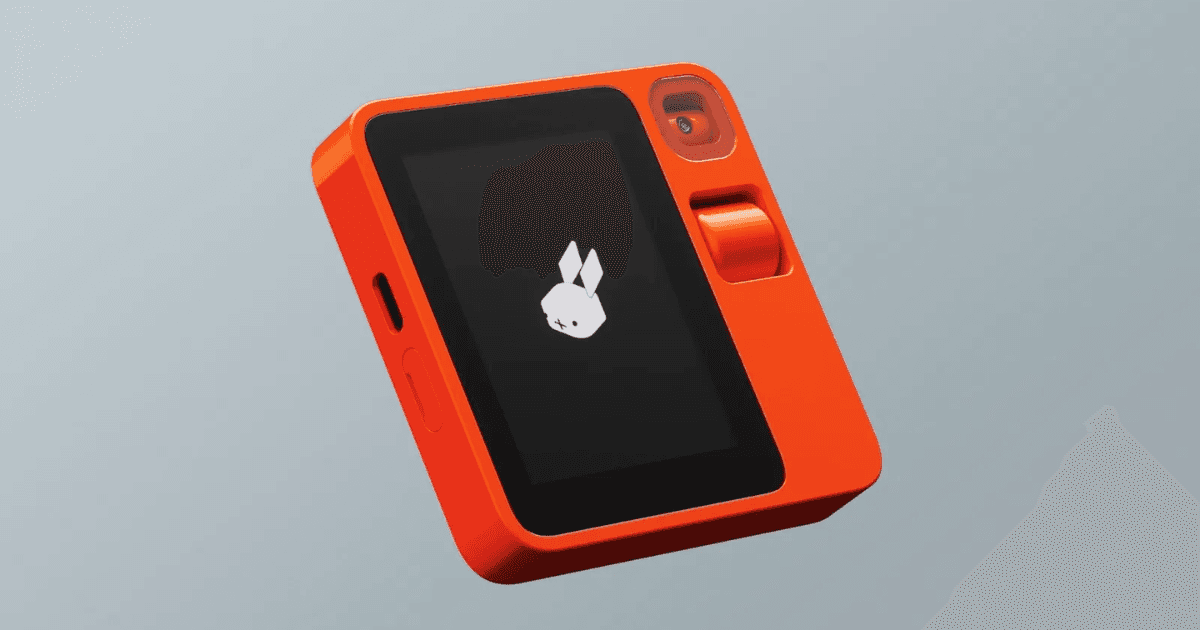 「Rabbit R1」AIポケットコンパニオン、初日に1万個の予約販売を突破